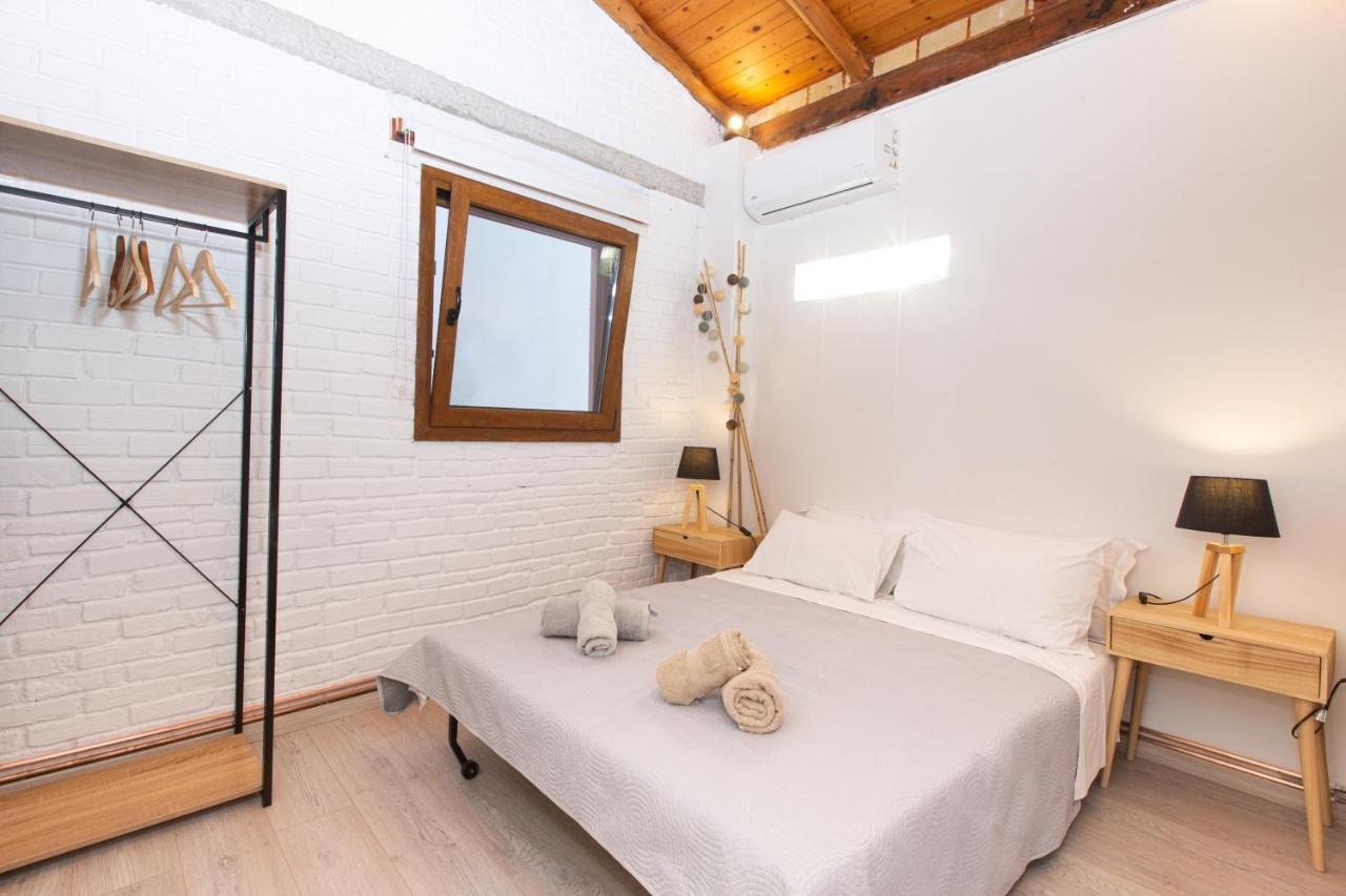 Seaview Stone Apartment In Ipsos Beach Eksteriør bilde